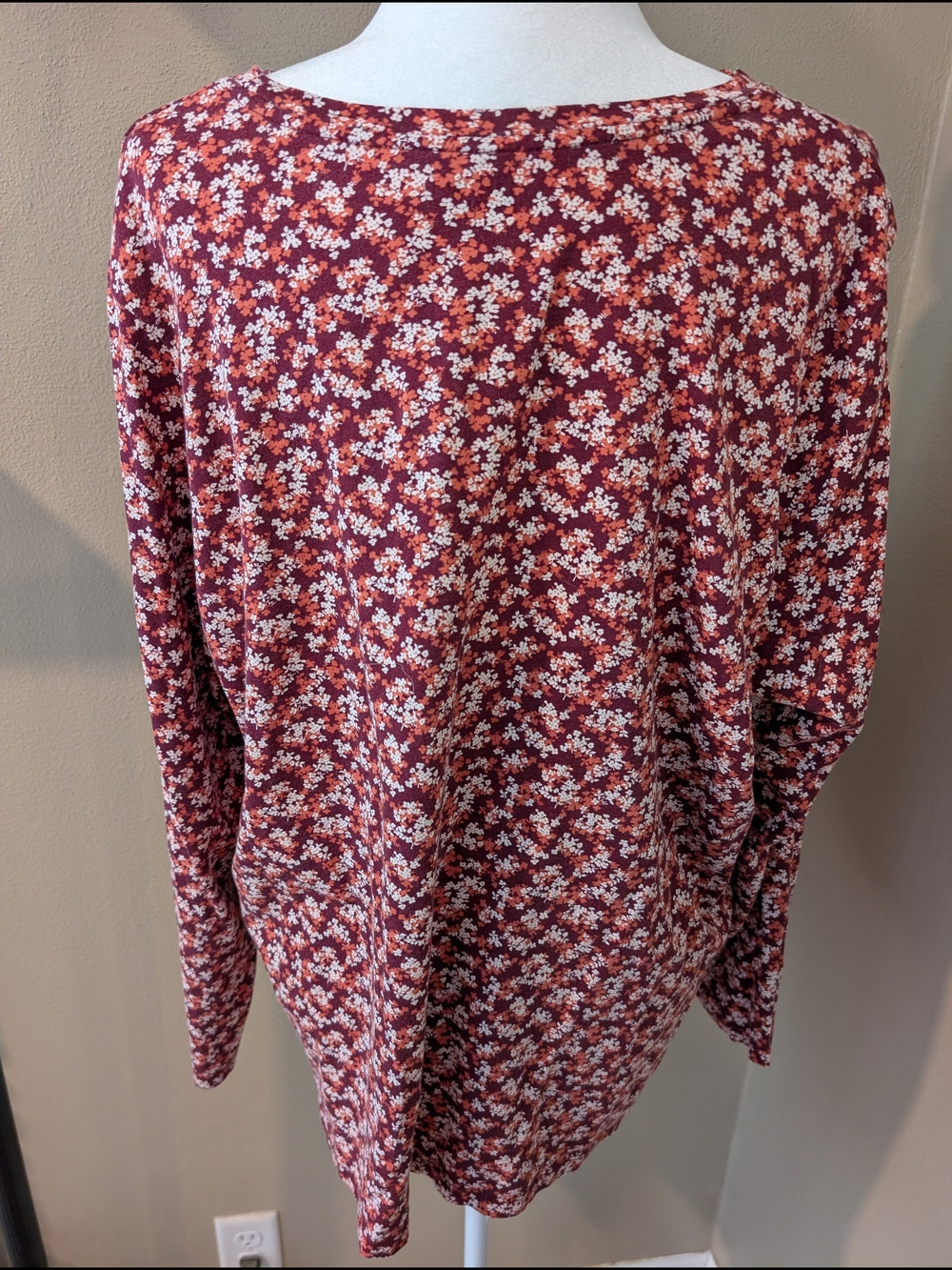 Lands' End Long Sleeve Floral Tee - Picture 5 of 7